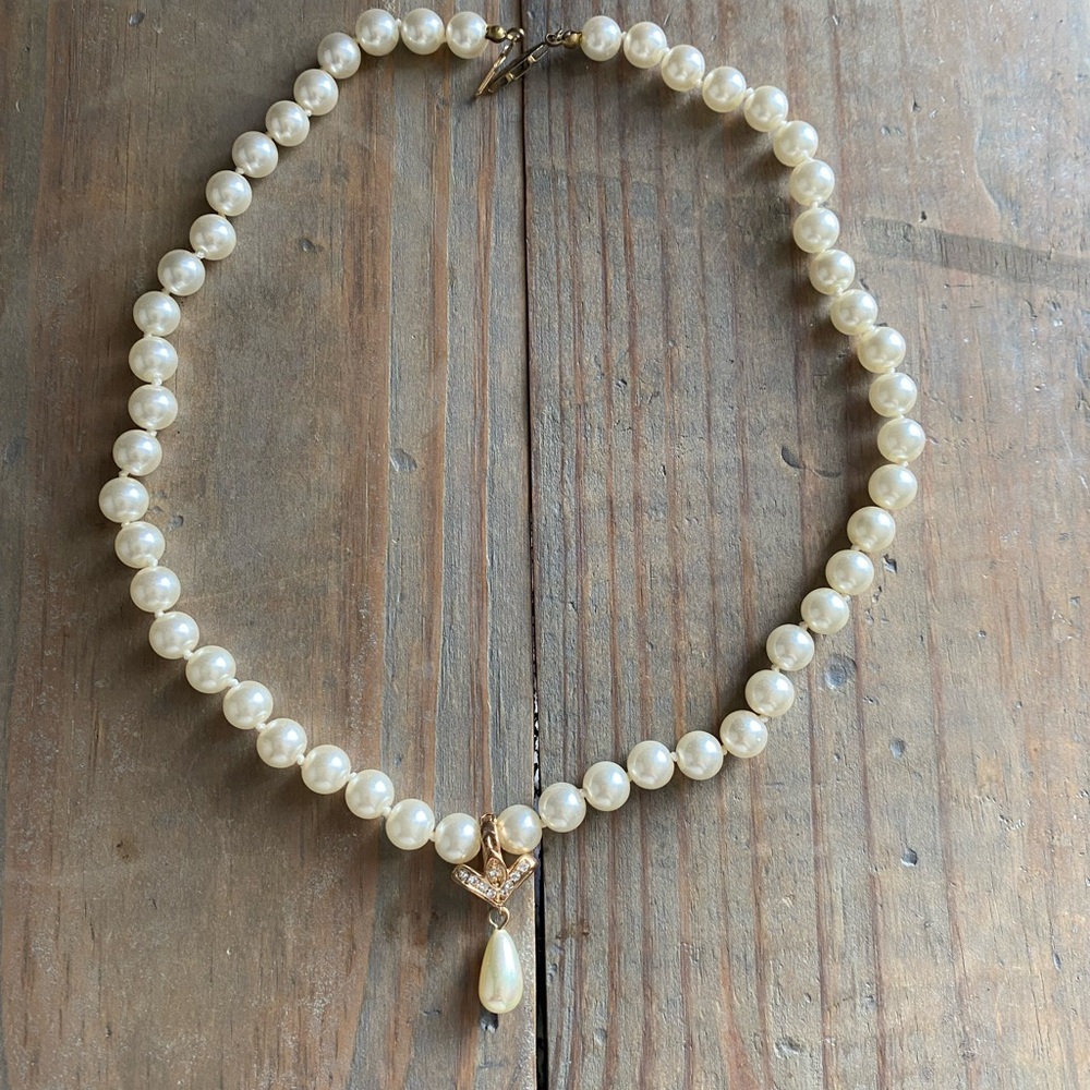 Vintage 1980’s Pearl Necklace and Earrings set